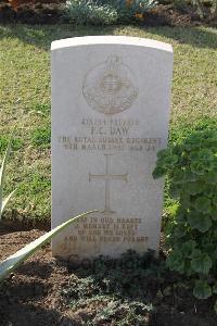 Ismailia War Memorial Cemetery - Daw, Frederick Charles